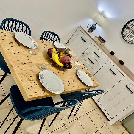 Nouveauté - L'Oasis - T3 - 70 M2 - Jacuzzi Saint-Denis Extérieur photo